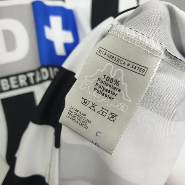 Camisa Juventus Retrô 2011/2012 Preta e Branca - Nike