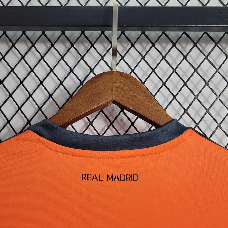 Camisa Real Madrid II Away 2013/14 Retrô (Manga longa) Laranja