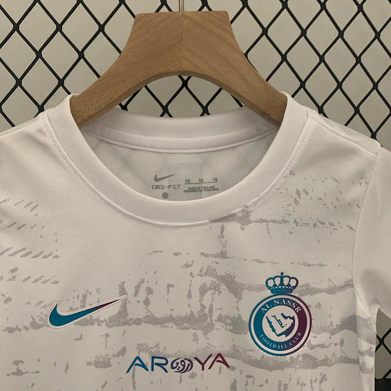 Kit Infantil Al Nassr Third 23/24 Nike- Branco