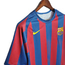 Camisa Retrô Barcelona 2006/07 Masculino Azul e Grená
