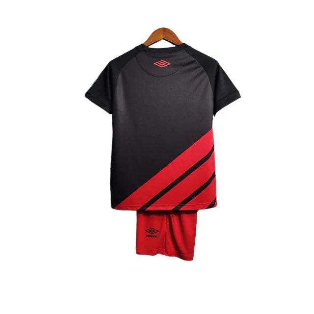 Kit Infantil Atlético Paranaense Away 23/24 - Preta e vermelha